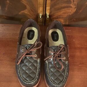 Bass Brown Quilted Patent Trim Boat Deck Shoes